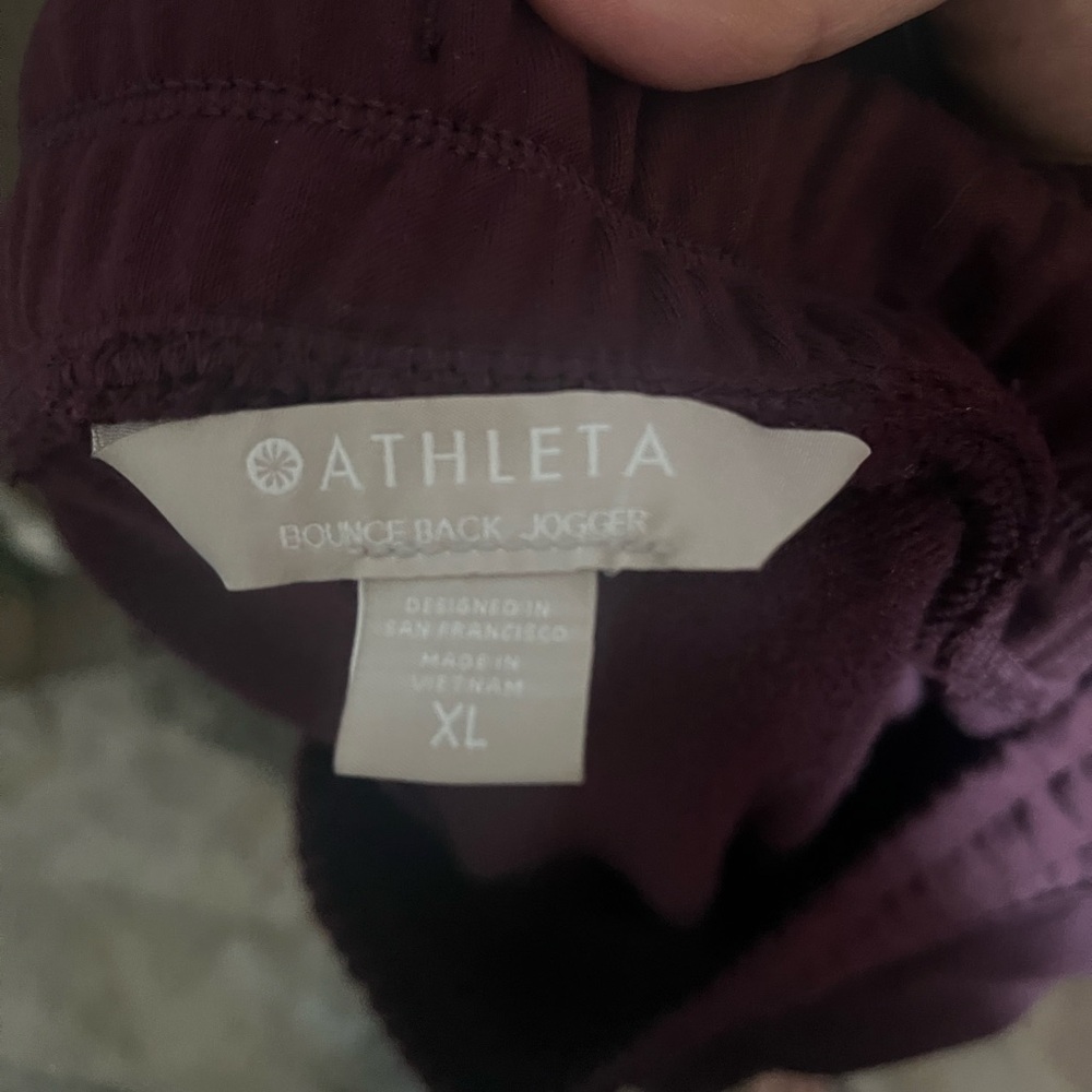 Athleta Women’s  Deep Burgundy Joggers - Picture 2 of 5